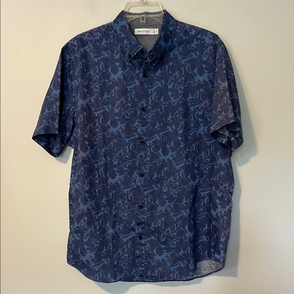 Nautica Blue Casual‎ Button Down Shirt with Intricate Print - Picture 1 of 4